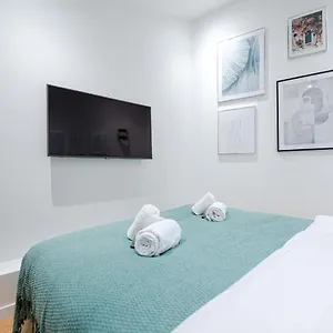  Apartahotel Beautiful In Marais - With Ac Francia